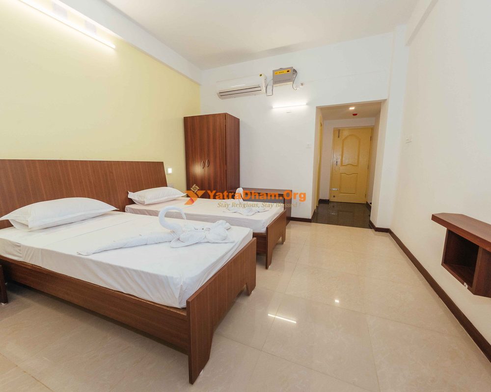 puri_purshottam_bhakta_niwas__5